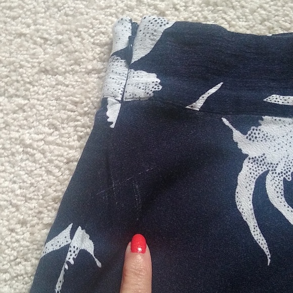 Trashy Diva Deco Daffodils skirt - Picture 3 of 3